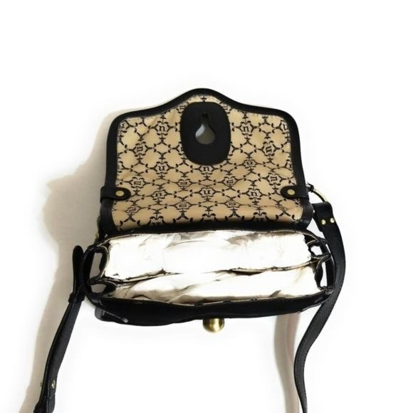 Nanette Lepore Womens New Waverly Flap Crossbody Shoulder Bag in Black - Picture 11 of 15